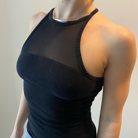 Mesh detailed black tank - Picture 1 of 3